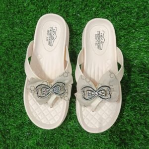 ঝকঝকে বো ডিজাইন নারীদের ভি-স্ট্র্যাপ ফ্ল্যাট স্যান্ডেল (সাইজ 36-40)